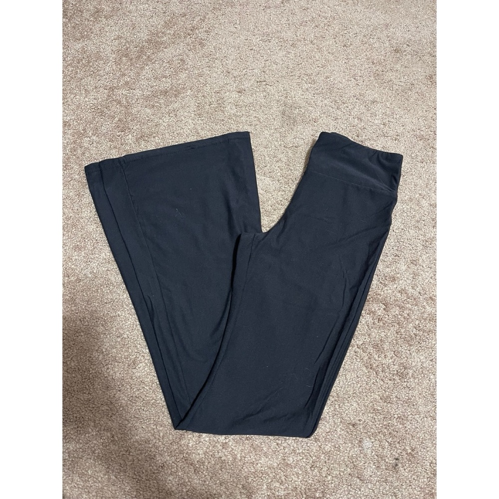 No Boundaries bell bottom, flare yoga pant
